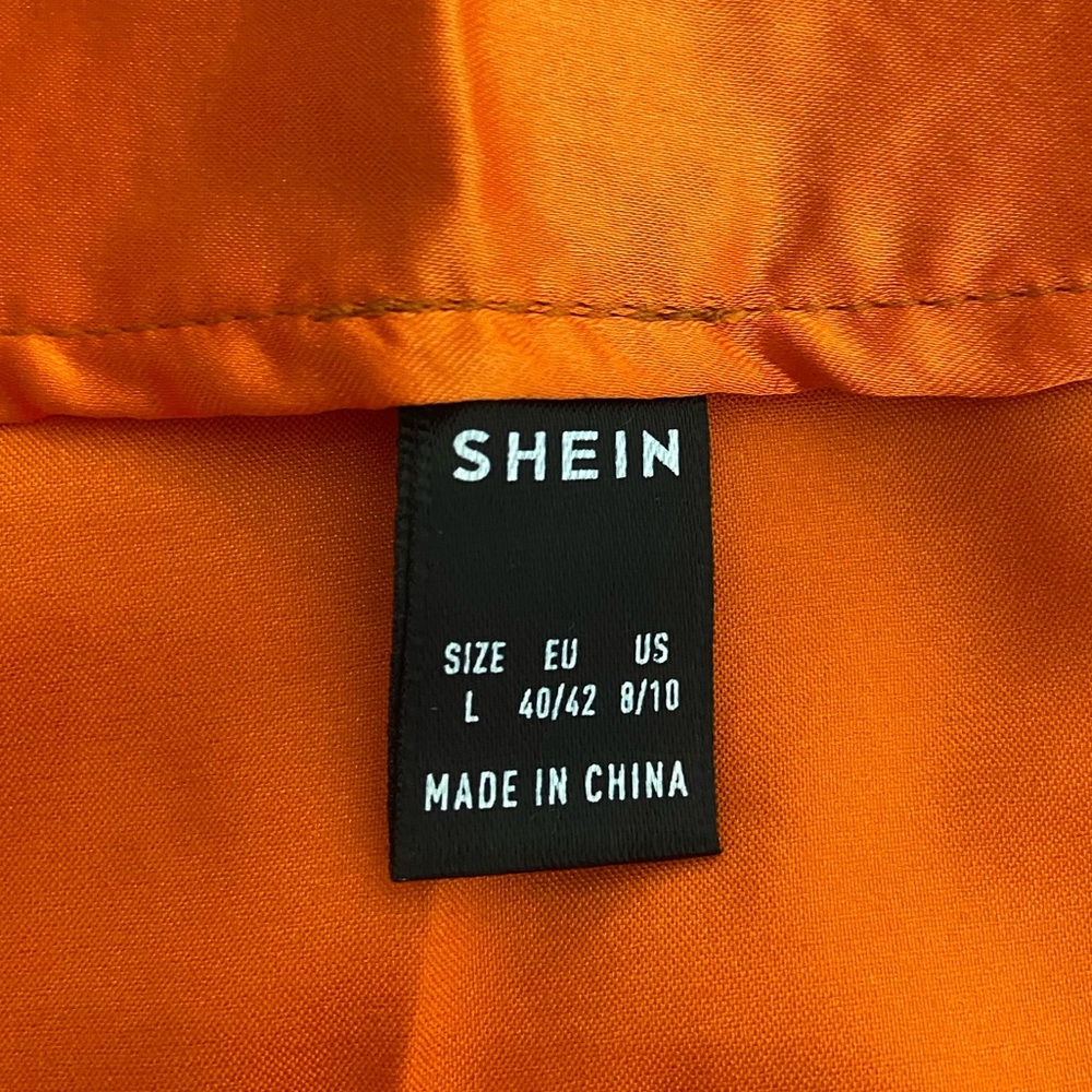 SHEIN skirt - Picture 2 of 3